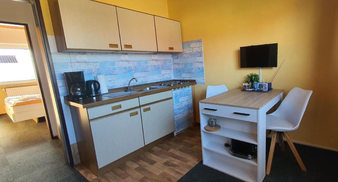 Friesenmeer Ferienwohnung Zwei Бензерзиль Экстерьер фото